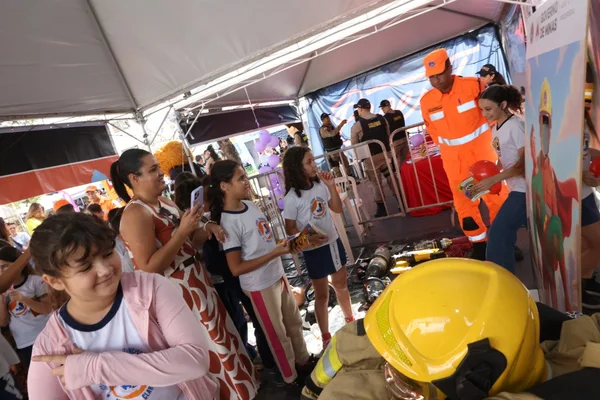 Governo de Minas anuncia R$ 1 bilhão para obras em rodovias na região Norte do estado