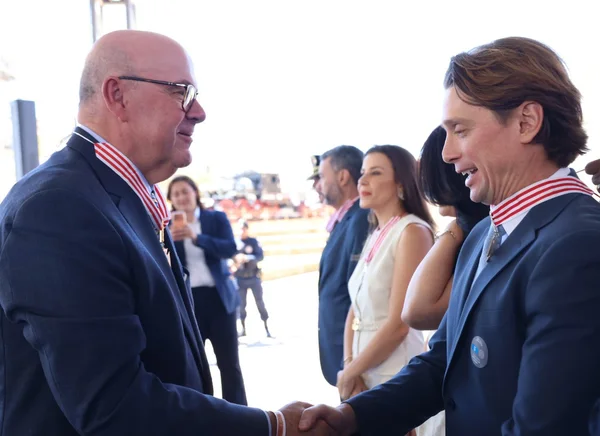 Cerimônia de entrega da Medalha Juscelino Kubitschek, em Diamantina