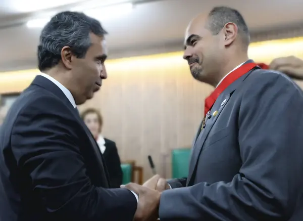 Governador toma posse como presidente de Honra do Instituto Histórico e Geográfico de Minas Gerais 