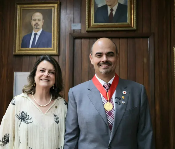 Governador toma posse como presidente de Honra do Instituto Histórico e Geográfico de Minas Gerais 