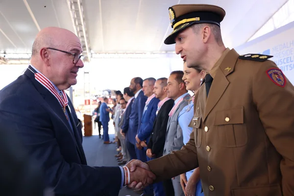 Cerimônia de entrega da Medalha Juscelino Kubitschek, em Diamantina