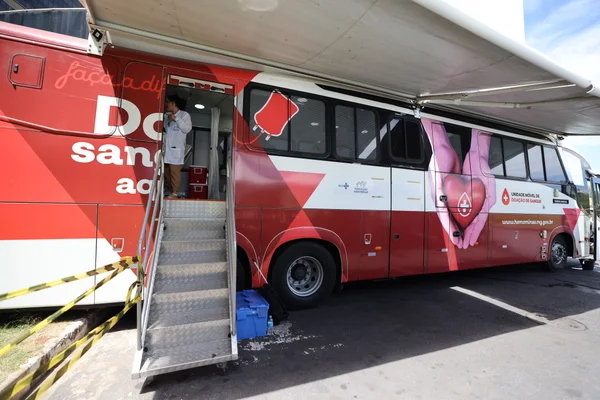 Hemominas garante facilidade e praticidade da coleta de sangue no local de trabalho dos servidores do Governo de MG