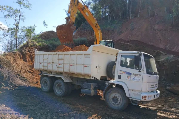 Governo de Minas, por meio do DER-MG, encerra ano com recorde de investimentos, retomadas de obras e avanços tecnológicos