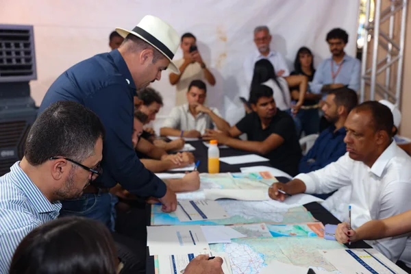 Governo de Minas anuncia R$ 850 milhões em pacote de obras rodoviárias para o Vale do Mucuri e região