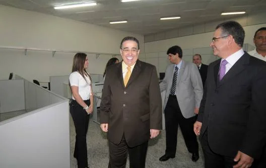 Governador em exercício Alberto Pinto Coelho visitou as novas instalações