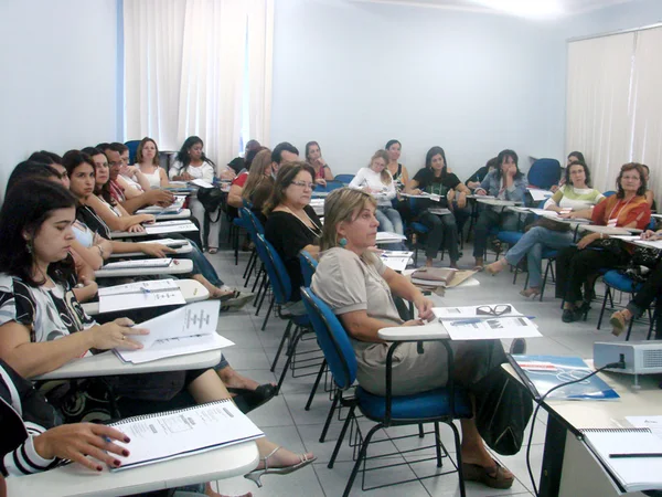Oficina de capacitação pedagógica para docentes e para os gerentes das Unidades Básicas de Saúde