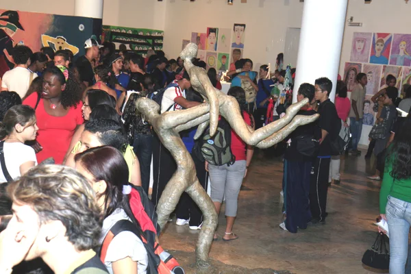 Abertura da  exposição“Corpo Humano”, do Valores de Minas,  reuniu cerca de 100 pessoas