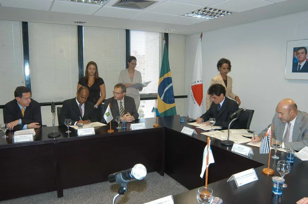 O recurso do acordo deverá ser aplicado em projetos de combate à criminalidade e à violência