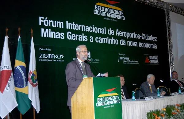 Raphael Guimarães, secretário de Desenvolvimento Econômico no Fórum Internacional