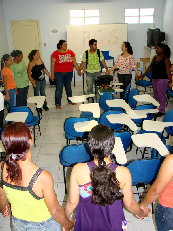 Alunos durante abertura do curso técnico de agente comunitário de saúde