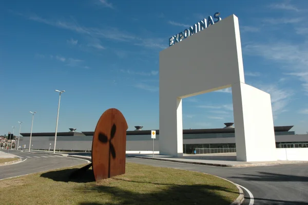 Minas investe em diversas áreas ligadas ao turismo, como a ampliação do Expominas