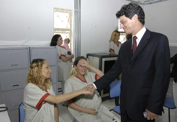 Centro de Referência também vai oferecer atividades profissionalizantes