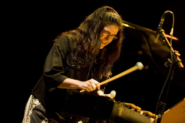 Daniela Rennó abre os shows dos vencedores do Prêmio BDMG-Instrumental 2009