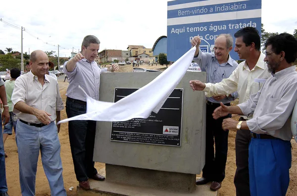 Antonio Anastasia inaugurou o trecho entre Indaiabira e Taiobeiras