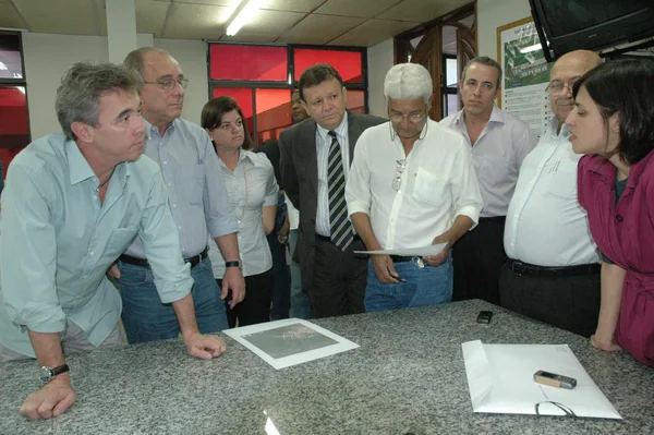 Foram apresentados aspectos do projeto arquitetônico do centro que ocupará uma área de 7 mil m²