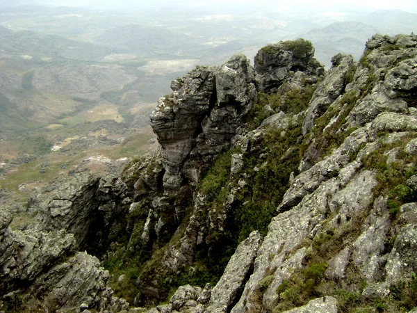 Vista do alto do Pico do Itambé