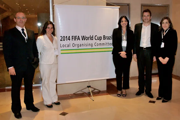 Governo de Minas apresentou o projeto de modernização do Mineirão a inspetores da Fifa