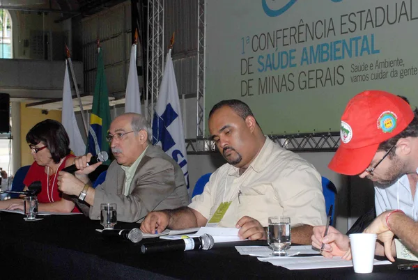 Palestra do secretário José Carlos Carvalho durante a 1ª Conferência Estadual de Saúde Ambiental