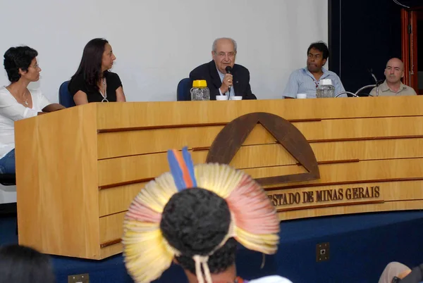 Dom Morelli abre encontro e apresenta Diagnóstico Nutricional Indigena