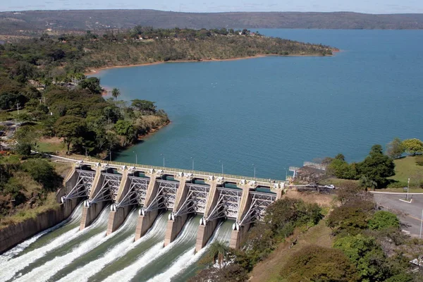 Usina Hidrelétrica de Três Marias está completando 50 anos