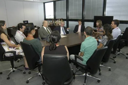 Foi assinado o Acordo de Cooperação Técnica entre as Seplags do RJ e MG