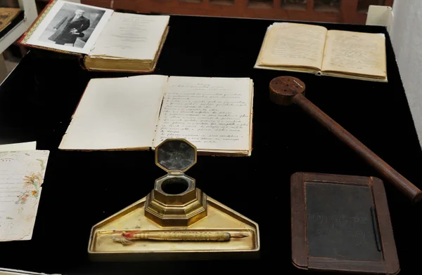 Peças expostas no Museu Ana Maria Casasanta, já aberto à visitação