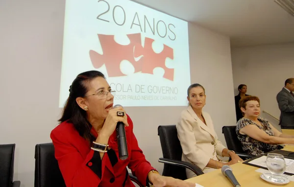 Secretária Maria Coeli Simões Pires destacou a importância da Escola de Governo para o país