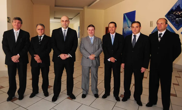 Antonio Anastasia com executivos do Banco do Brasil durante encontro
