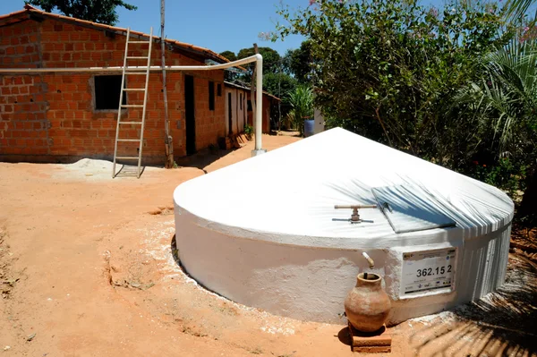 Nos últimos anos o Governo de Minas já instalou cisternas em vários municípios do Grande Norte