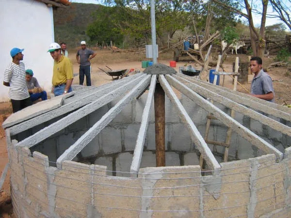 Instalação de novas cisternas ampliará número de famílias beneficiadas com obras na região do semiár
