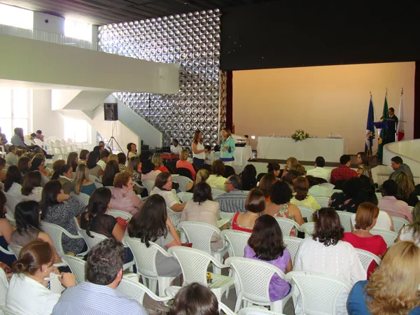 O primeiro dia do Forpaz também contou com uma palestra sobre a mediação de conflitos 
