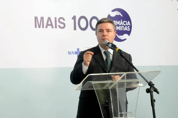 “Desde 2003, estabelecemos uma política voltada para os menores municípios", disse Anastasia