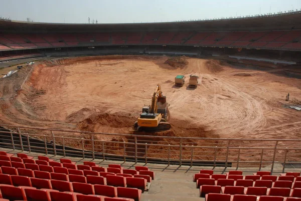 Em 2010, o estádio foi totalmente fechado para as obras