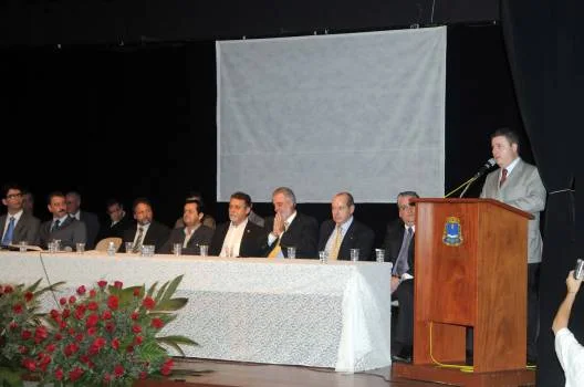 Antonio Anastasia em pronunciamento na cerimônia de condecoração