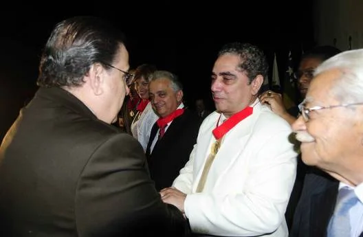 Entrega da Comenda da Paz Chico Xavier em Uberaba