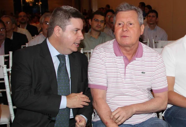 Governador Antonio Anastasia e o prefeito de Manaus, Artur Neto.