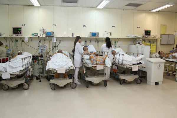 Unidade possui 440 leitos, cerca de 600 médicos e 52 residentes
