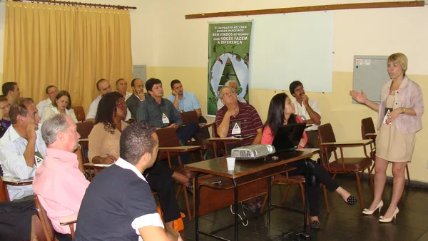 Prefeitos tiveram a oportunidade de conhecer a política de consórcios do Governo de Minas