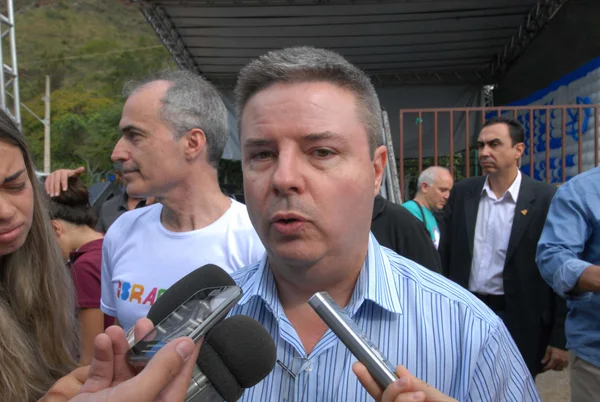 Antônio Anastasia durante entrevista na Festa de Israel