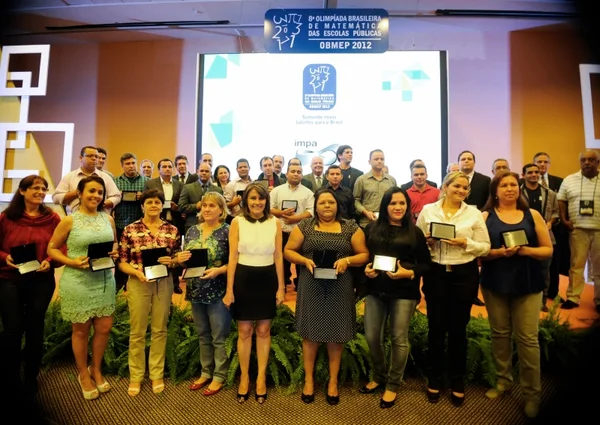 Professores também foram homenageados