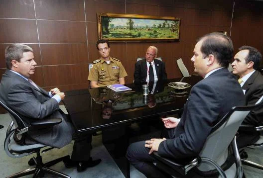 Governador (E) solicitou que o Ministério Público ajude nas investigações