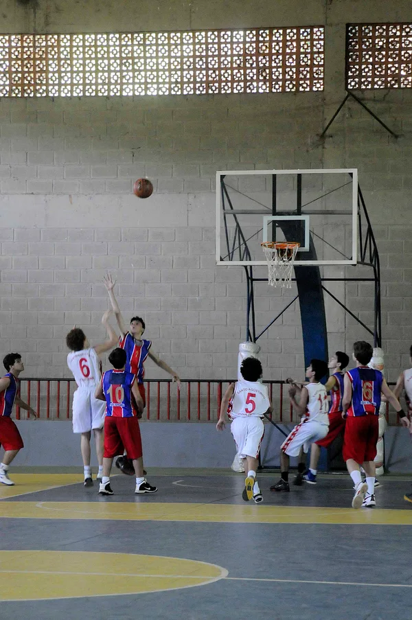 Etapa regional dos jogos contou com decisão no basquete masculino