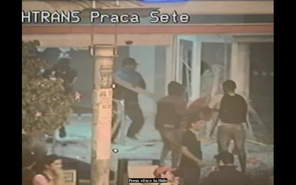 Imagens das reproduções de câmeras de segurança captadas pela Polícia Civil