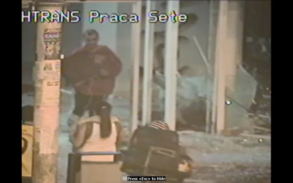 Imagens das reproduções de câmeras de segurança captadas pela Polícia Civil