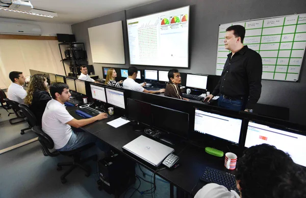Com 12 anos de mercado, Emaster traça planos para expandir contratações nos próximos meses