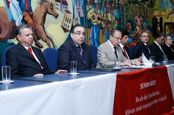 Com integração de poderes, Minas Gerais cria a primeira rede de ouvidorias do Brasil