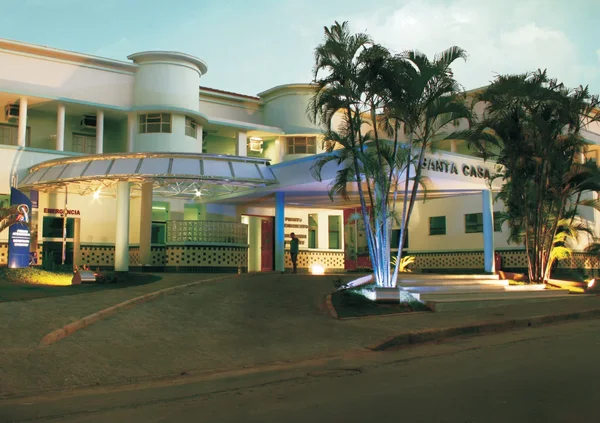 Santa Casa de Montes Claros é o maior hospital do Norte de Minas e referência em alta complexidade