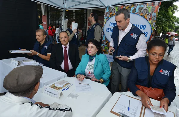 Ouvidores do Estado e do Município foram ao evento para conversar com os cidadãos