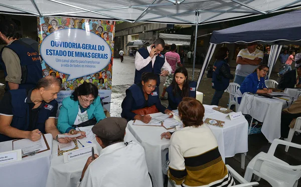 Ouvidores do Estado e do Município foram ao evento para conversar com os cidadãos