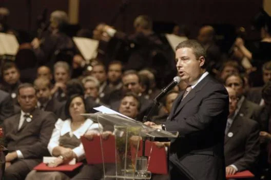 Governador Antonio Anastasia em pronunciamento na diplomação